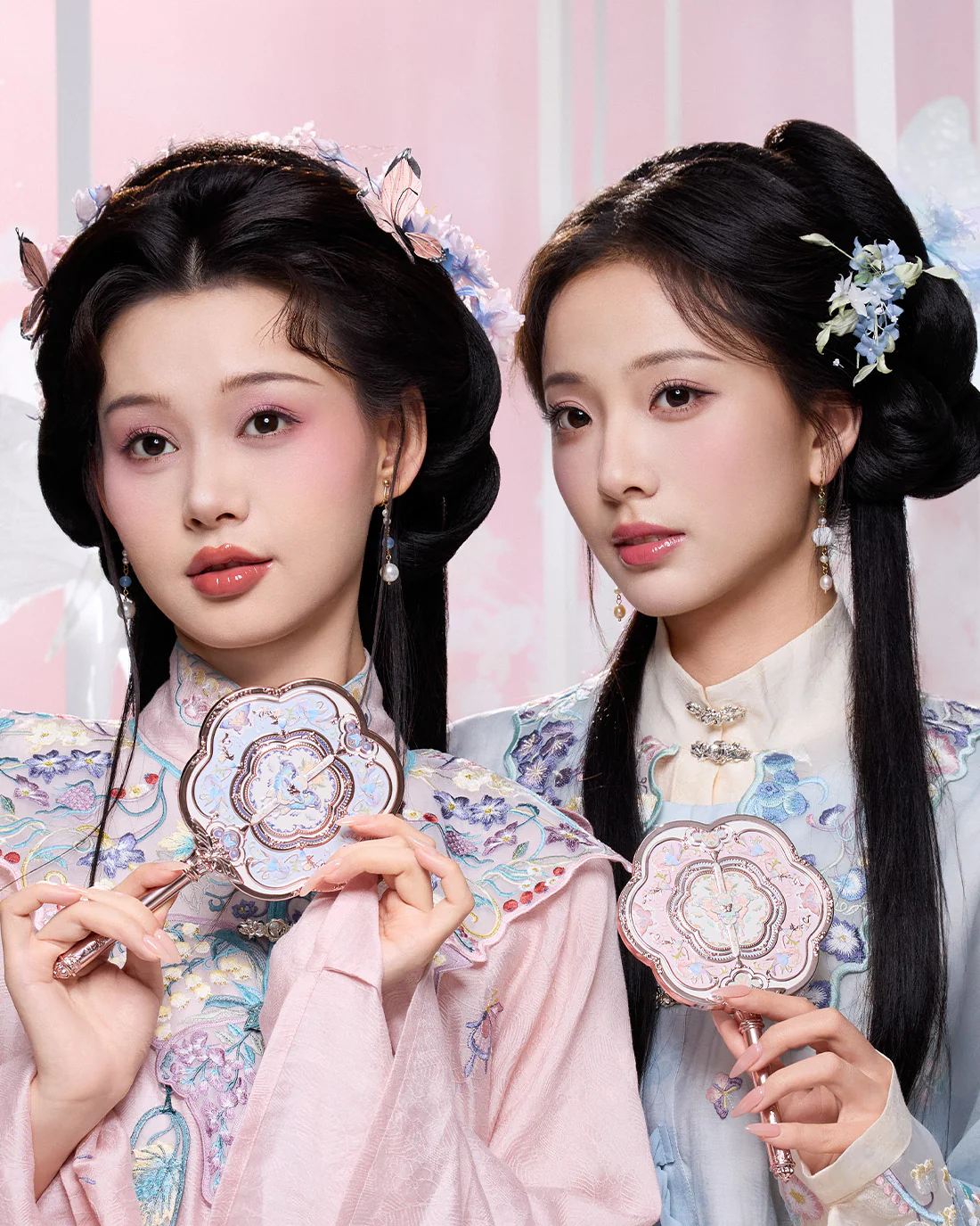 Butterfly Cloud Collar Hand Mirror - Image 10