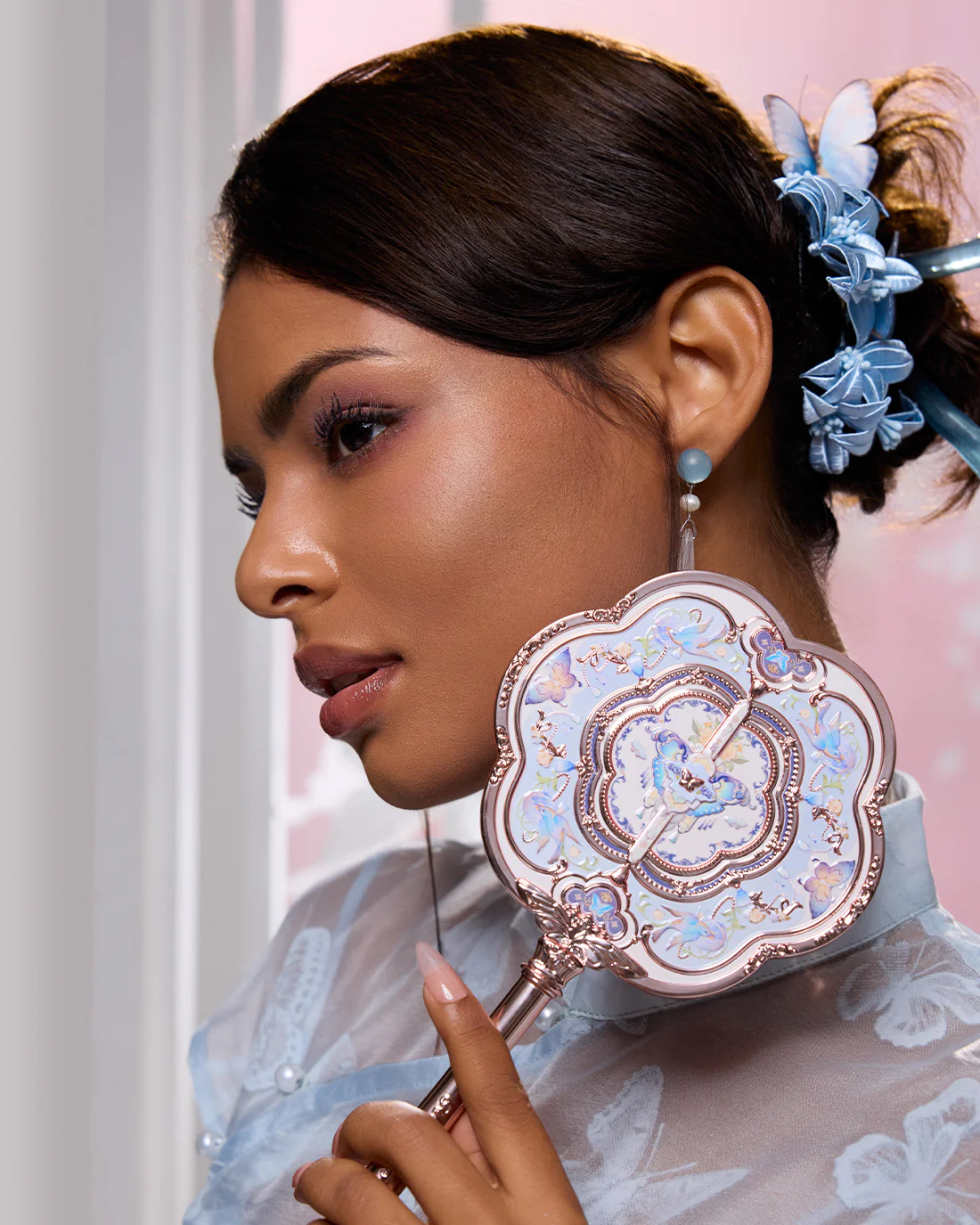 Butterfly Cloud Collar Hand Mirror - Image 9
